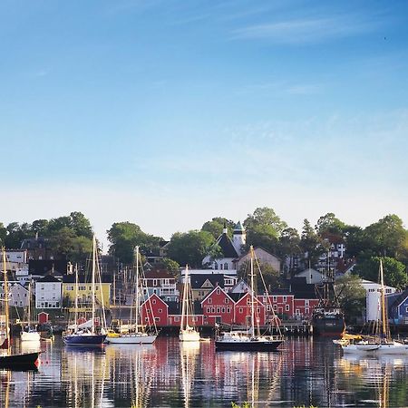 Harbour-View Rooms@Thelinc Lunenburg Eksteriør bilde